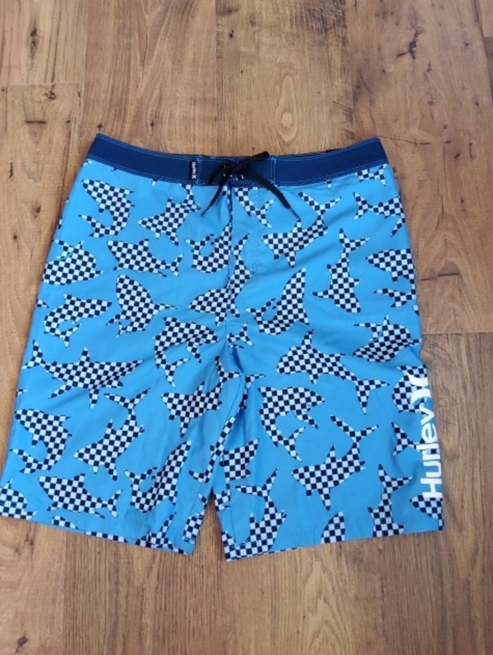 Men's Hurley Blue and Black Checker Shark Swim Trunks Waist 20/30 New